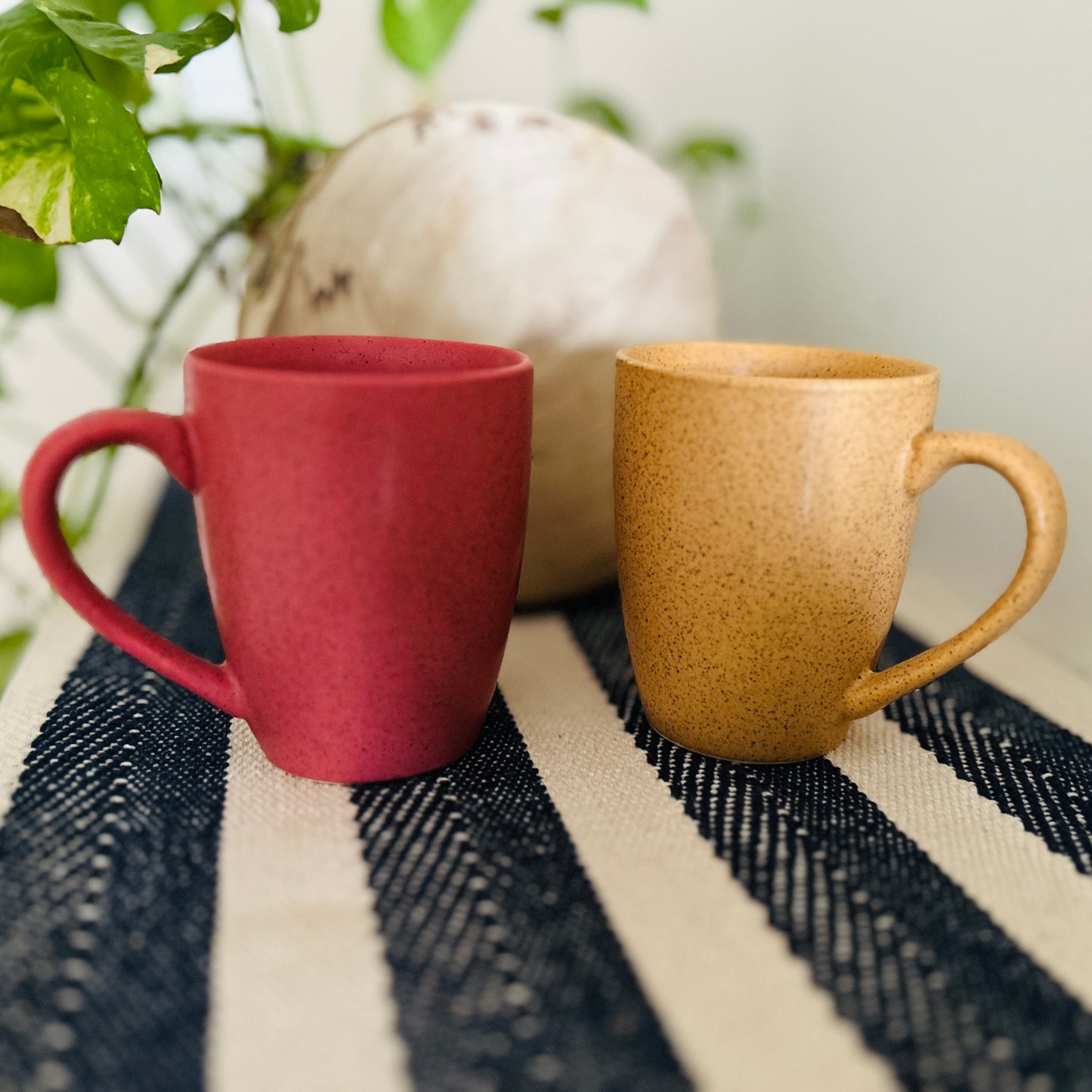 Shyn Nest Red & Yellow Coffee/Tea Mugs | Set of 2